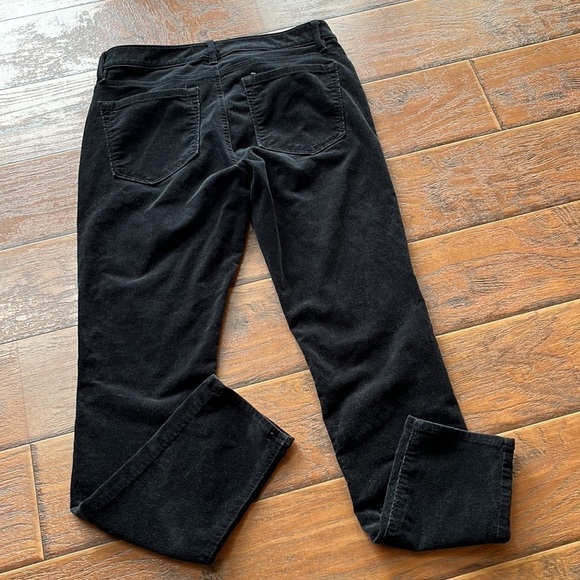 - Ann Taylor Curvy Skinny Corduroy Jeans - Size 6 - Picture 4 of 7